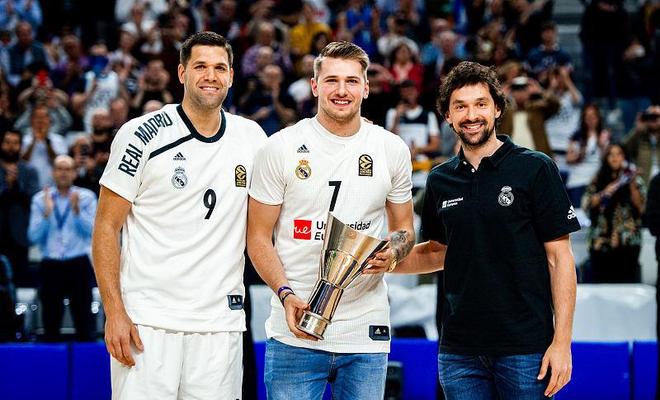 热火vs尼克斯前瞻：常规赛最后一次交锋，双方望避免连败（热火vs尼克斯展望：本季常规赛末次交锋，两队力争止住连败）