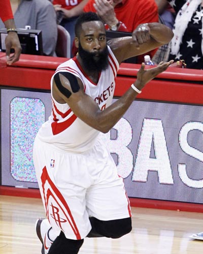 演员潘粤明批评国安：越南也输，你们真行（演员潘粤明怒批国安：连越南都输，真让人无语）