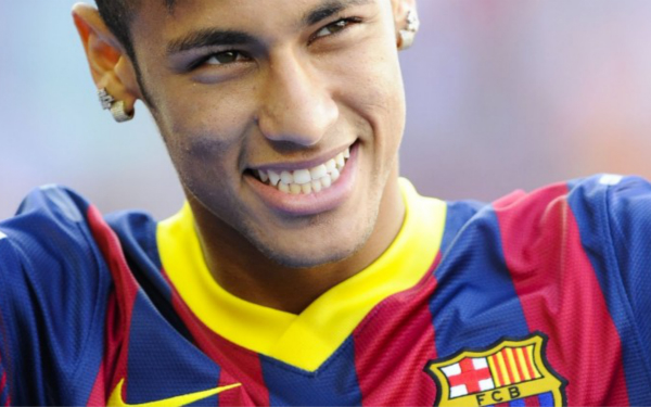 前弗鲁米嫩塞主帅：弟媳能帮助米兰，他配得上参加明年世界杯（前弗鲁米嫩塞主帅：蒂亚戈-席尔瓦可助米兰，他配得上出战明年世界杯）