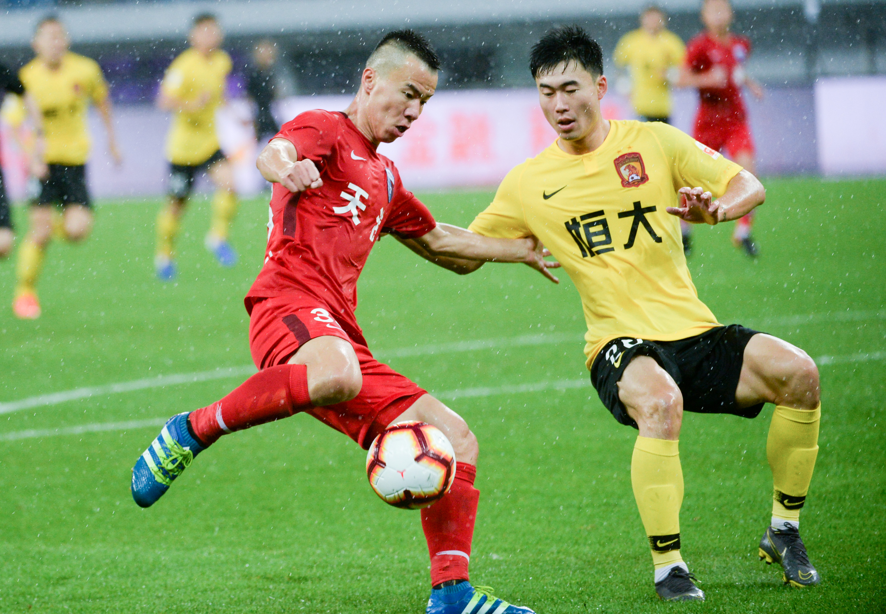 意天空：普利希奇最迟周三参加合练，有可能参加意大利杯（意媒：普利希奇最晚周三回归合练，或出战意大利杯）