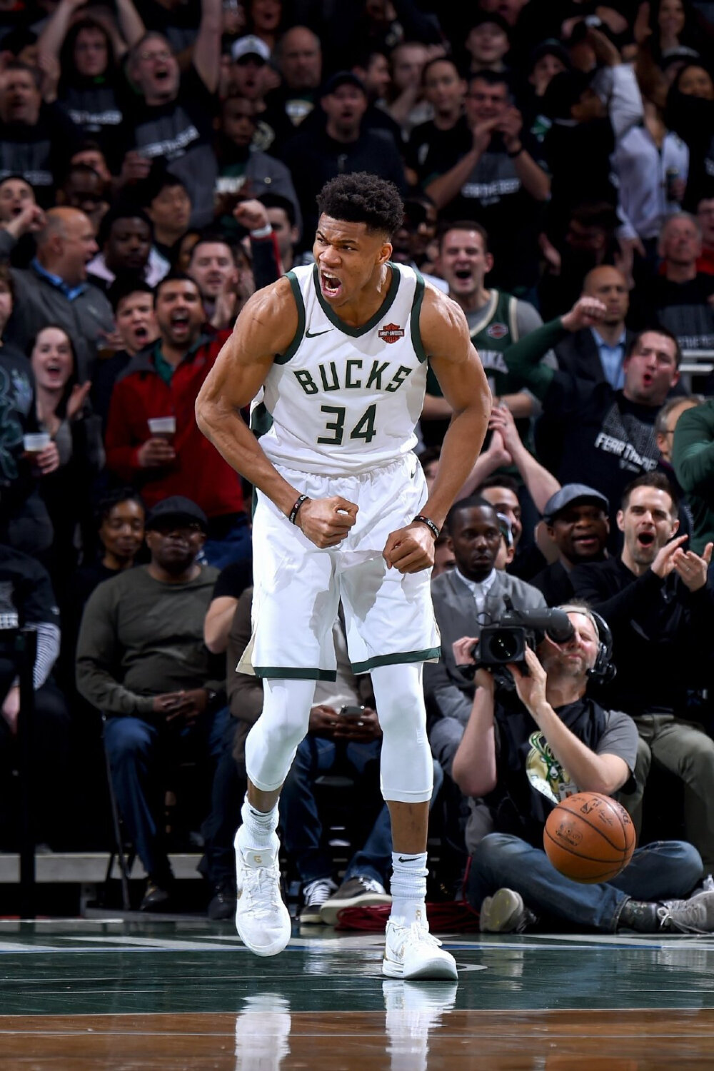 五大联赛收官!英超末轮前瞻：争五大戏曼城占优（五大联赛谢幕在即！英超末轮前瞻：争五混战，曼城握主动）