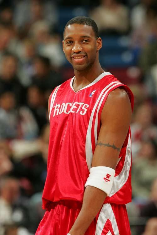 英超战报：梅里诺传射，萨卡建功，阿森纳2-0布伦特福德（英超：梅里诺传射+萨卡破门，阿森纳2-0力克布伦特福德）